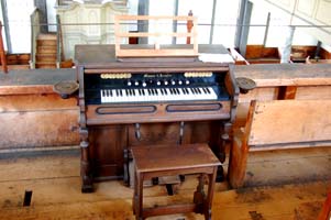 Rocky Hill Organ